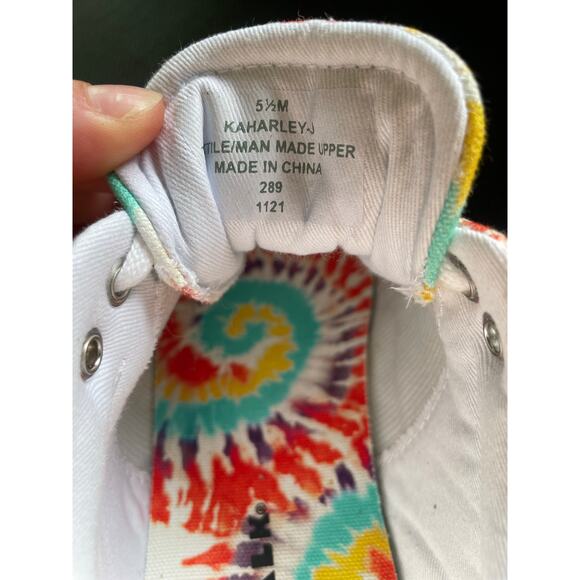 Airwalk Tie Dye Shoes 5.5M 7.5W Like new condition - Picture 6 of 16